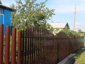 Забор из евроштакетника с утрамбовкой щебнем 48 метров фото в Темрюке